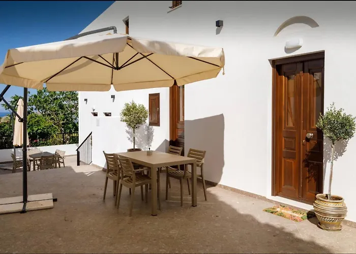 Lindian Holiday home *