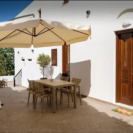 Lindian Holiday home *
